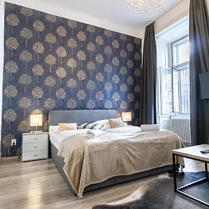 2* Otel Mariahilfer